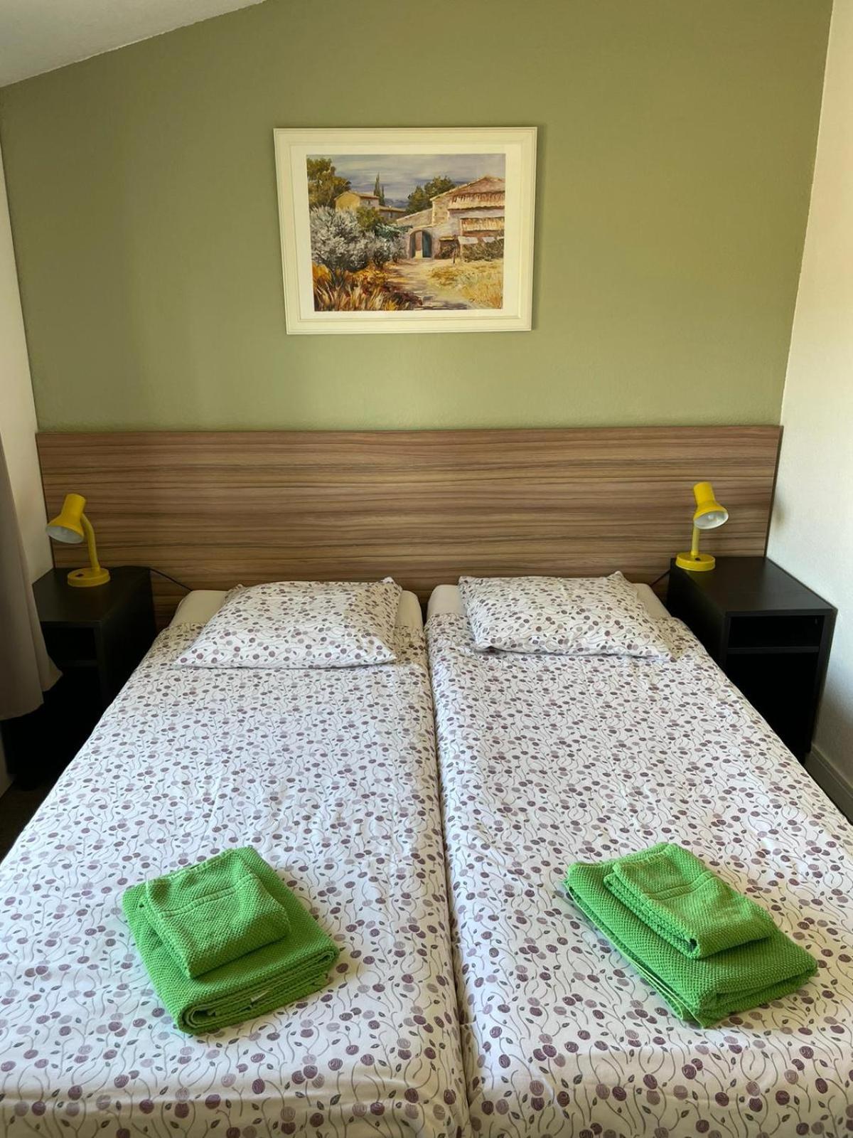 Mas Des Amarens Apartment Malaucène Екстериор снимка